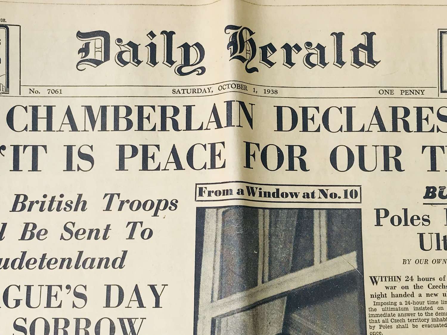 Daily Herald dated 1st October 1938