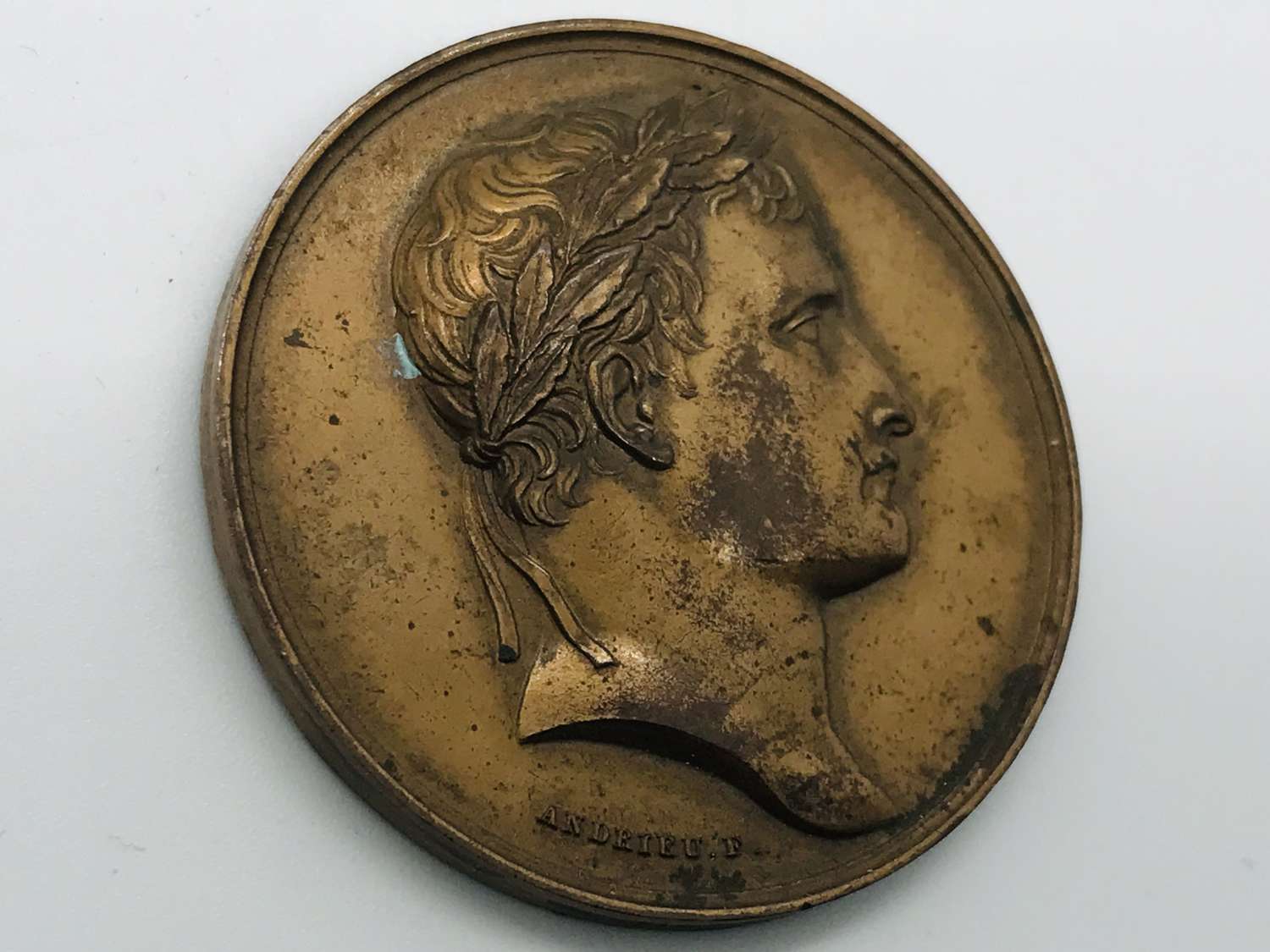 Antique Bronze medallion of Napoleon 1 and Arc de Triomphe