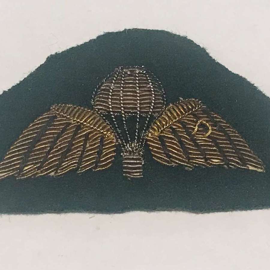 Bullion  parachutist qualification badge