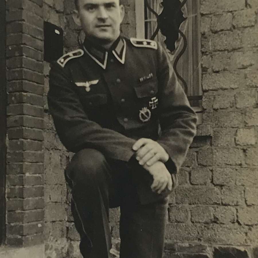 A Photo of Decorater veteran German officer 1943