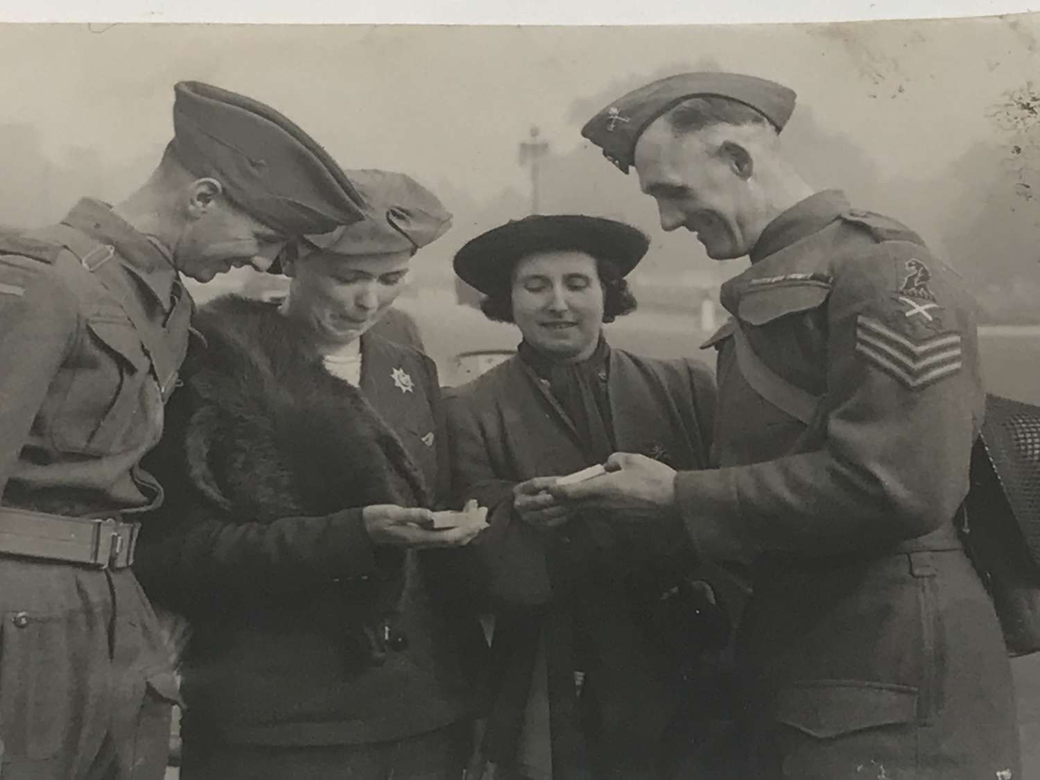 Photo of British soldiers, investiture Buckingham Palace, 1941