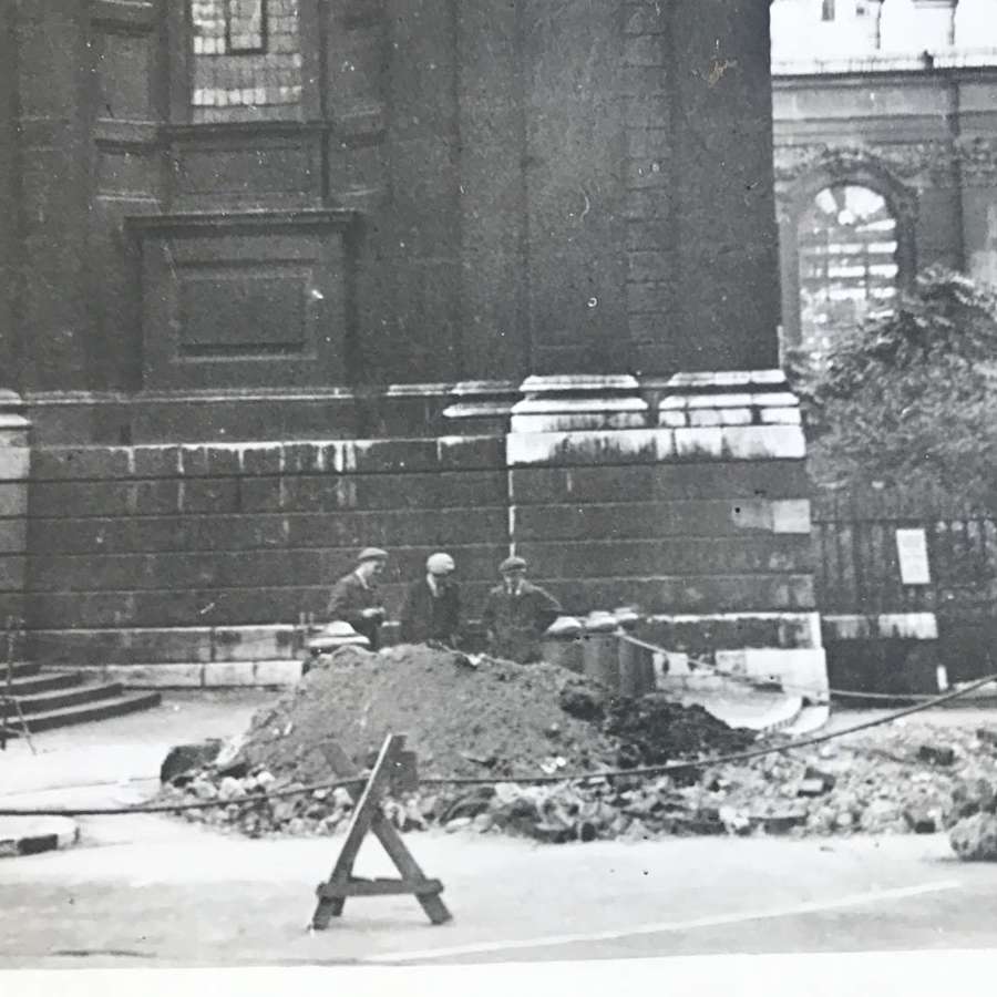 Press photo of Saint Paul’s Cathedral September 1940