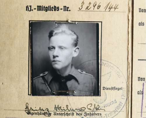 Wehrpass of Gefreiter Otto Milowski KIA 1944