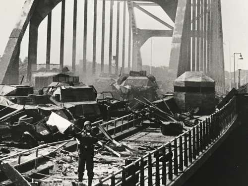 A bridge too far movie still 1977