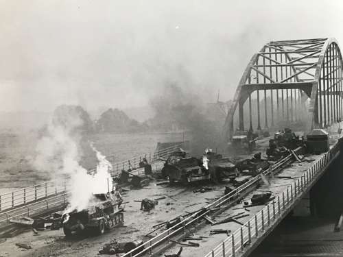 A bridge too far movie still 1977