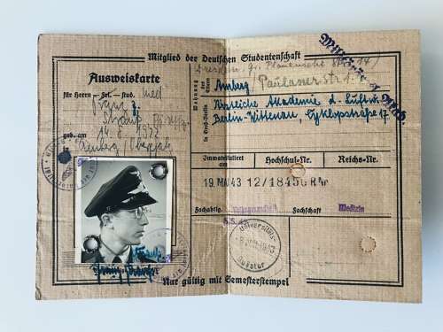 University students ID card with Luftwaffe photo 1943