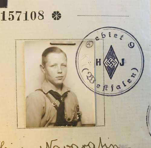 HJ Ausweis  dated November 1934