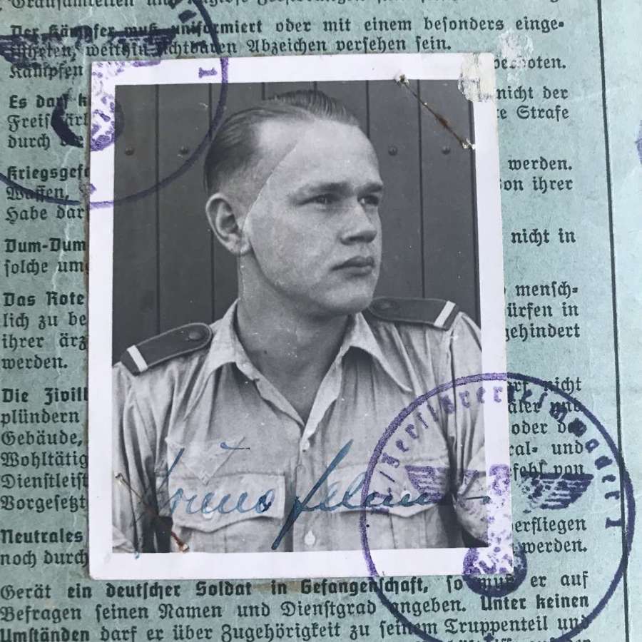 A Luftwaffe Soldbuch to Hauptfeldwebel Bruno Helmert ZG1/JG53