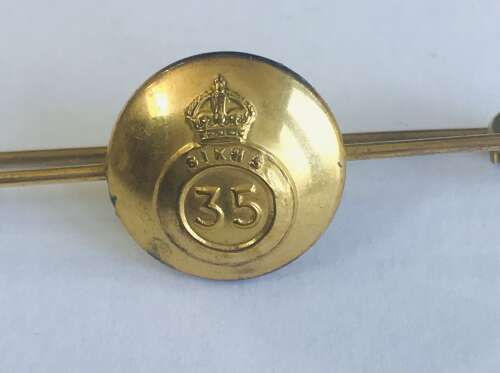 35 Sikhs  Kings, crown sweetheart  brooch