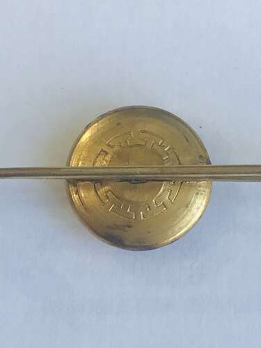 35 Sikhs  Kings, crown sweetheart  brooch