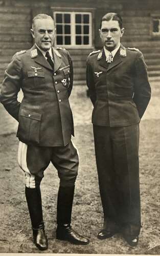 Postcard of Werner Molders and Karl Bodenschatz