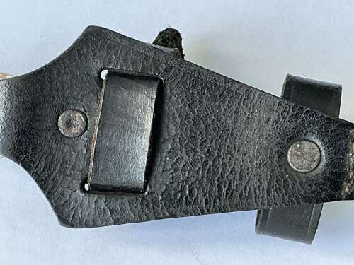 Original SS men’s vertical dagger hanger