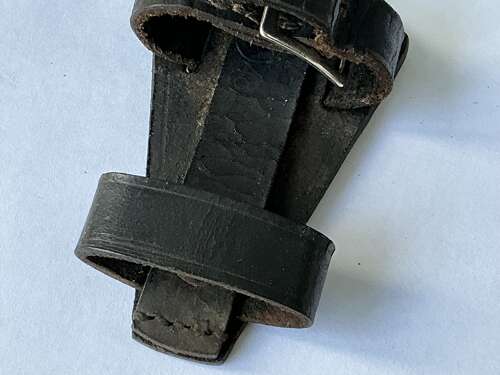 Original SS men’s vertical dagger hanger