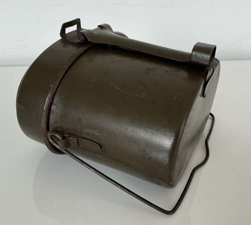 German Mess tin dated 1943